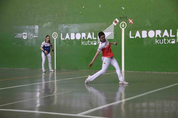 Larrartek eta Urkizuk ez dut 53 1615043276854