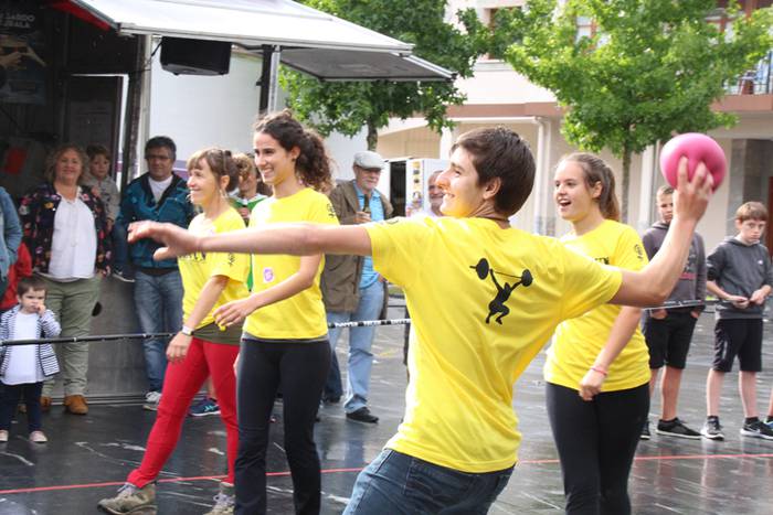 IKAZTEGIETAKO FESTAK 2017. B 29 1502386553722