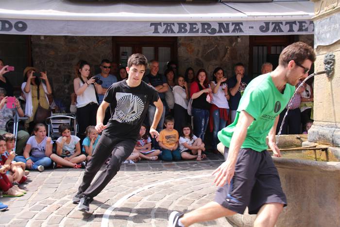 Muskerraren eguna Asteasun 47 1495373495174