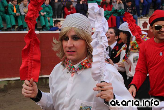 ostegun gizena 2016 zezen plaza 80 1454608285664