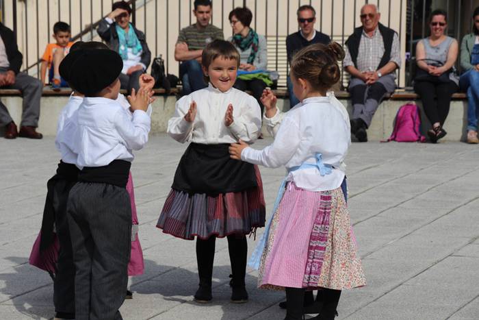 Suziria lehertzearekin bater 20 1494695642210