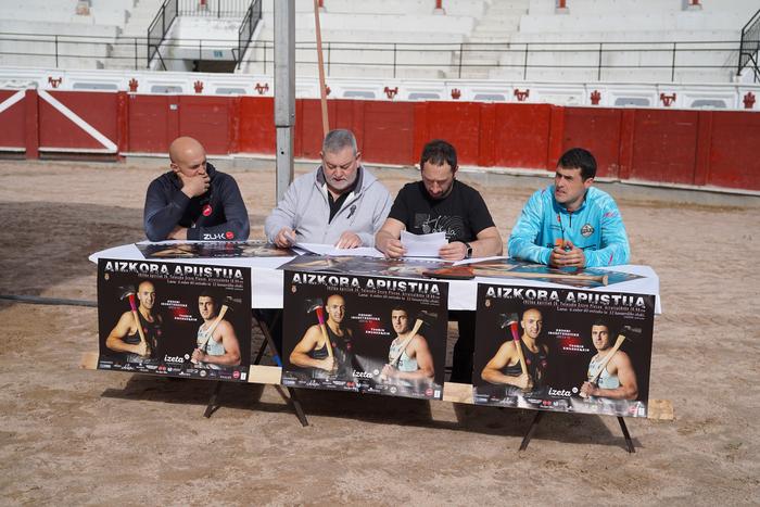 Izeta VI.aren eta Amundarainen arteko aizkora apusturako, dena prest