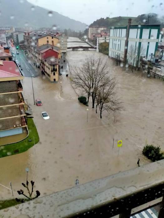 oria ibaia, uholdeak, luizia 1 1639127641080