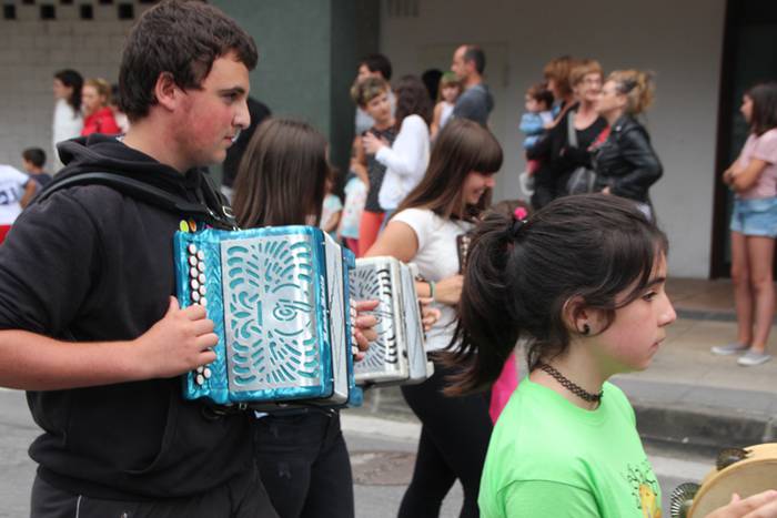 Alegia festak hasiera txupin 26 1499973184932