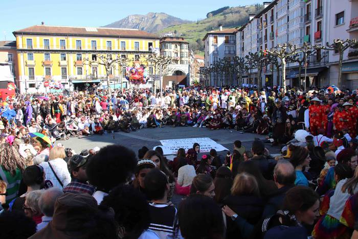 Karrozek planto egin dute 13 1582483501076