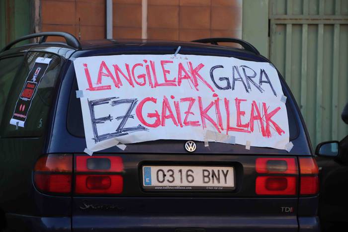 Auto-karabana egin dute osta 4 1610796582016