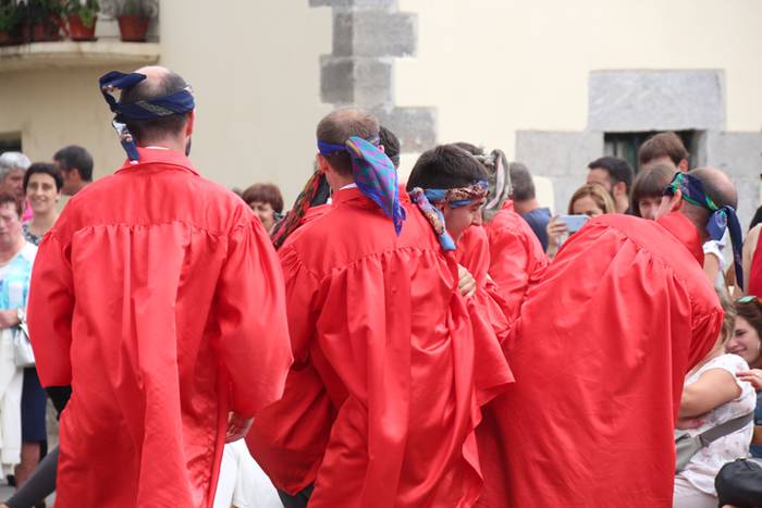 ADUNAKO AMA BIRJINAK 2017. A 40 1502799100137