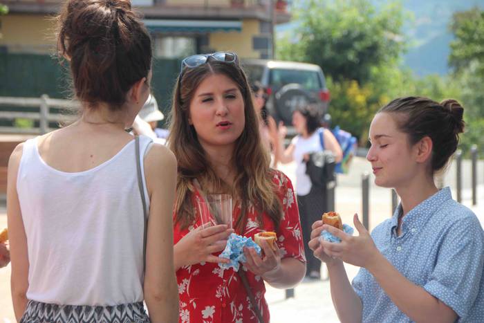 Aparrez busti dira Leaburun 23 1530444630606