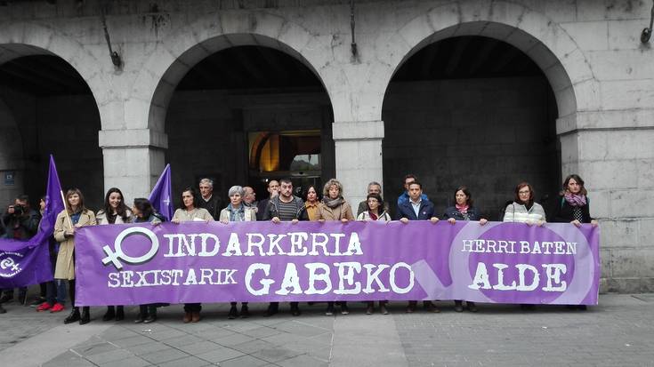 Bederatzi urte eta erdiko eskaera 2018an egindako bortxaketarengatik