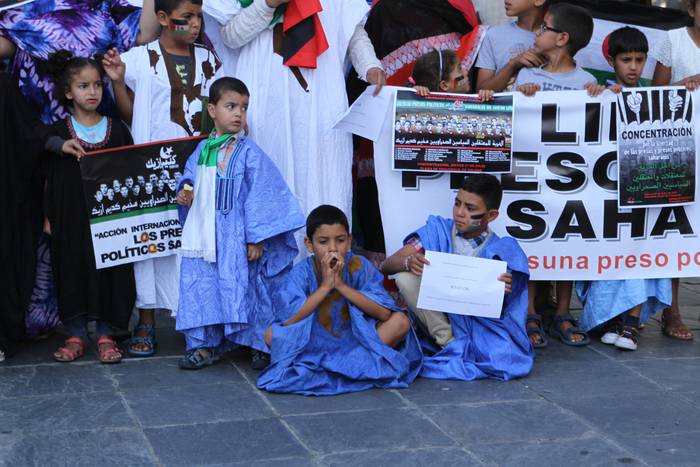 Saharako presoen aldeko elka 9 1501175311208