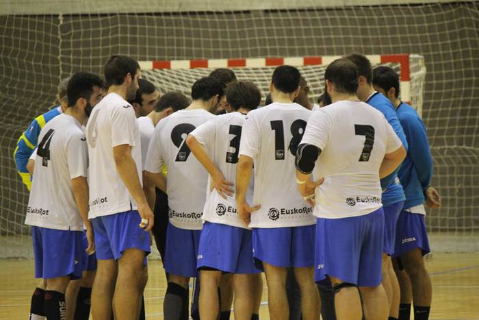 tolosa eskubaloi vs eibar 2015 15 1446467562900