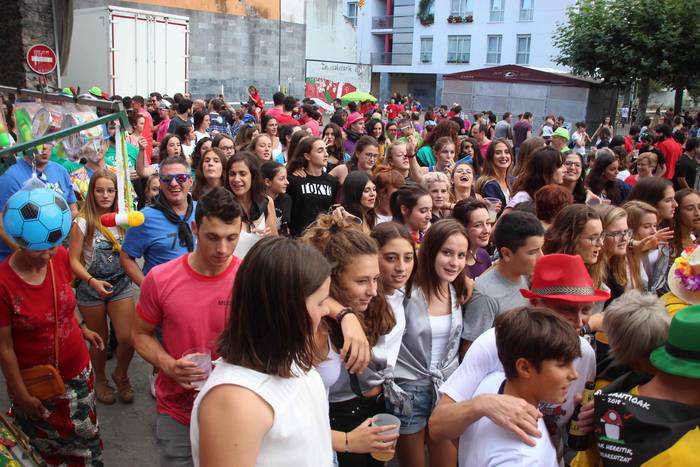 Ez dago pareko girorik 138 1532802850040