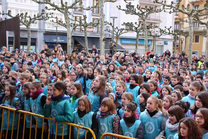 Errespetua da garrantzitsuen 25 1547903339810