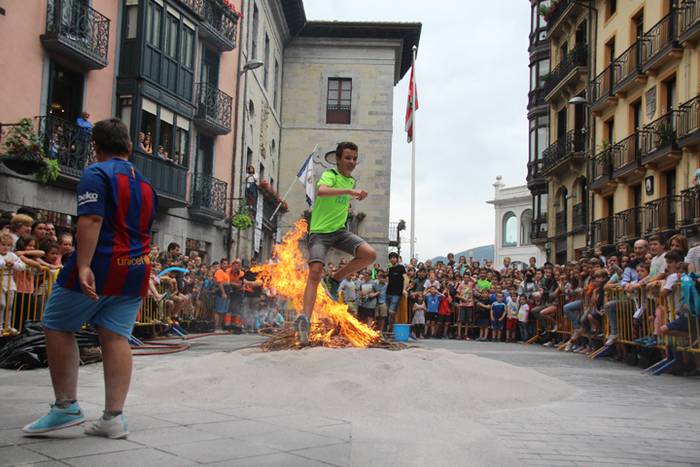 Momentu bereziaren zain 30 1498245402347