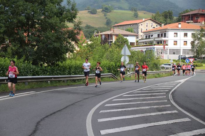 Santamañara igoera, festen a 2 1499606719454