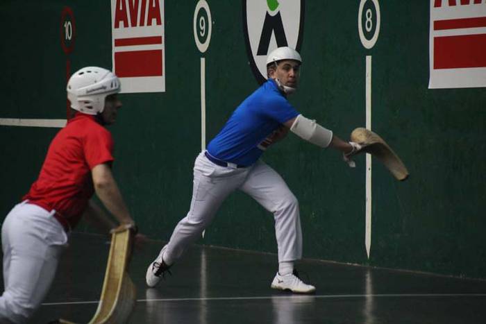 ZESTA PUNTA ELOLAREN OROIMEN 98 1512735811373