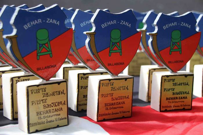 Behar Zana elkarteko festa 2 18 1559405184204