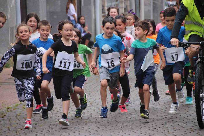 Asteasuko haurrek hasi dute  37 1530188279923