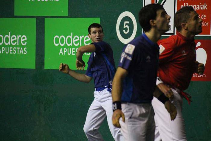 ALTUNA BINAKAKO TXAPELKETA 10 1512761263273