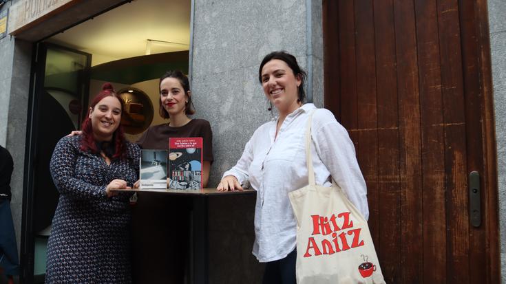 Igandeak, liburuez hitz egiteko