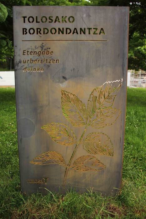 Lizarren basoa eta Bordon da 15 1561104653505