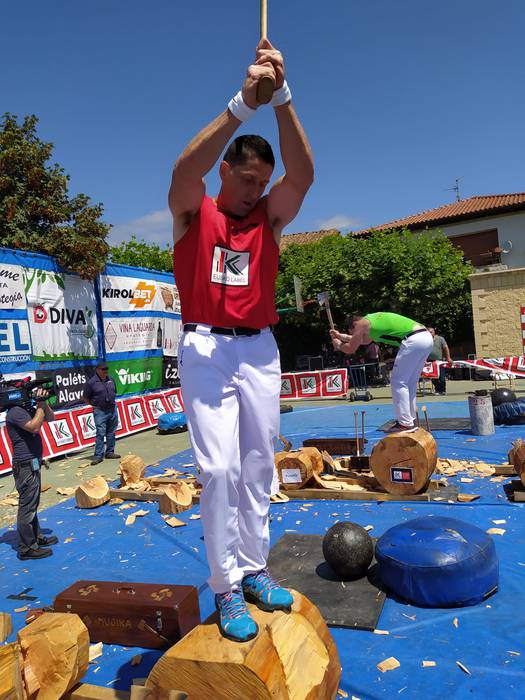 Jexux Mari Mujika Urrezko Ai 4 1594472716281