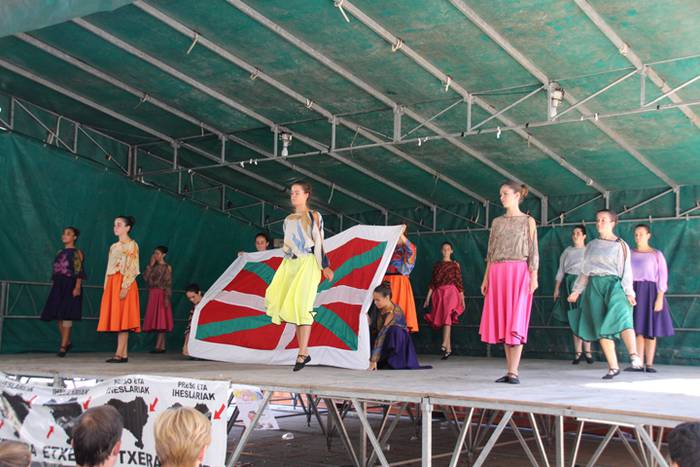 Dantzak bete du plaza 4 1473599711645