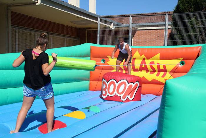 Eulia jaitsi aurretik, haurren dibertsioa 7 1471950029504