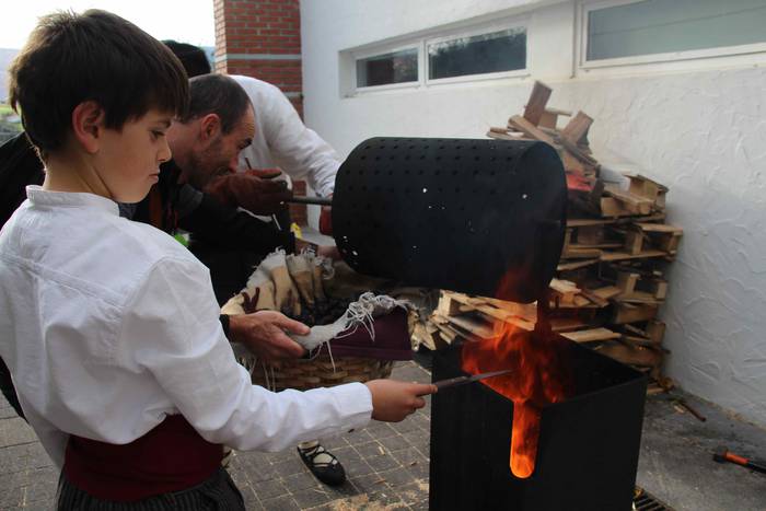 Auzolanaren fruitu, azoka 65 1541961521255