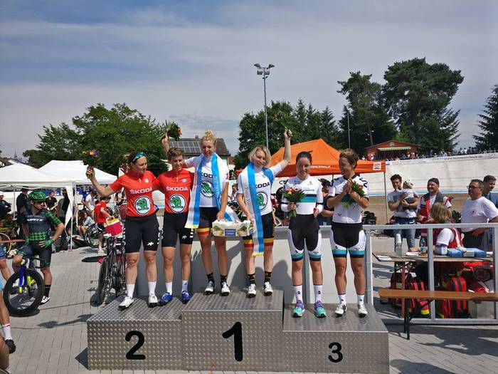 Olaberria eta Larrarte, podium-ean