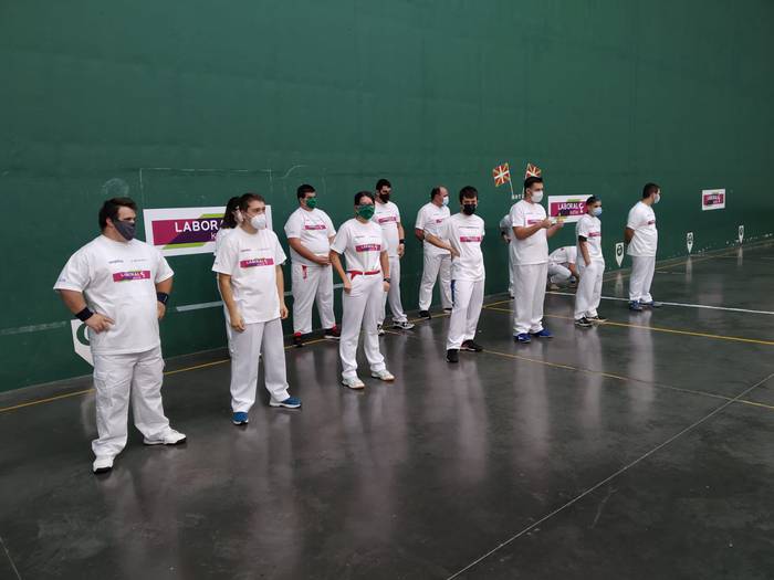 Eskualdeko bi pilotari izang 11 1601915141409