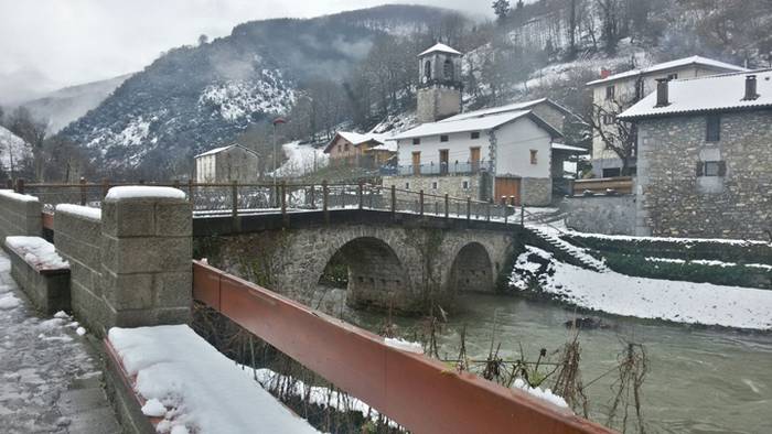 Elkartasun uholdea, elurtea  10 1515429969266