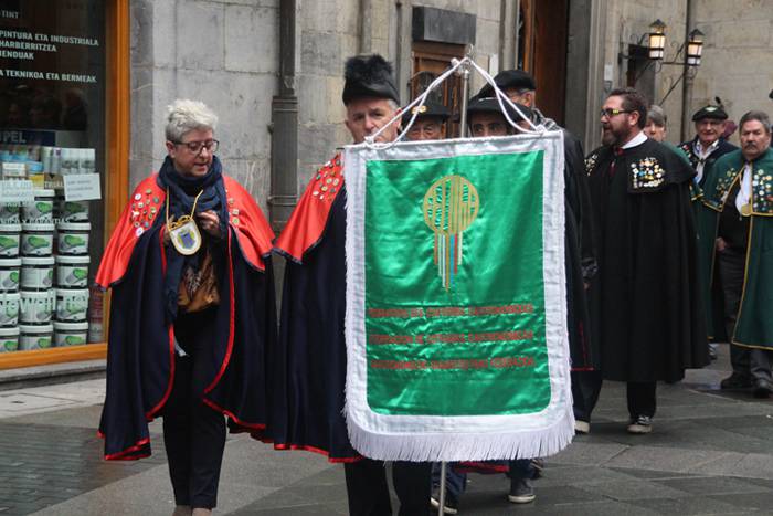 Jaki preziatuaren XXVII. ata 2 1510513079736