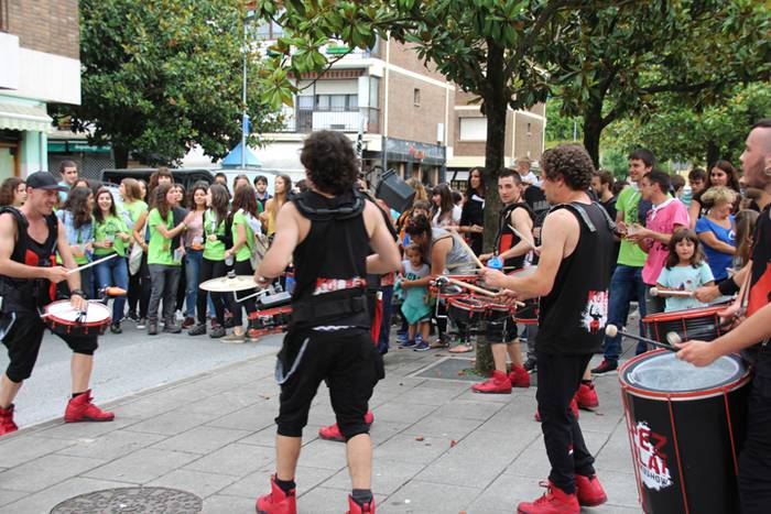 Denetarik festen lehen arratsaldean 40 1469381672401