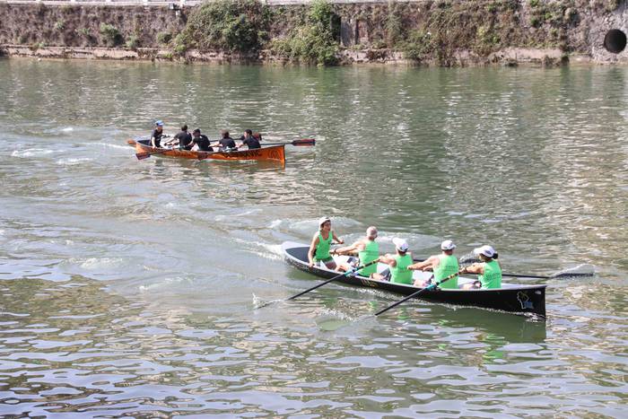 Arraunean, elkartasunez 185 1568480092341