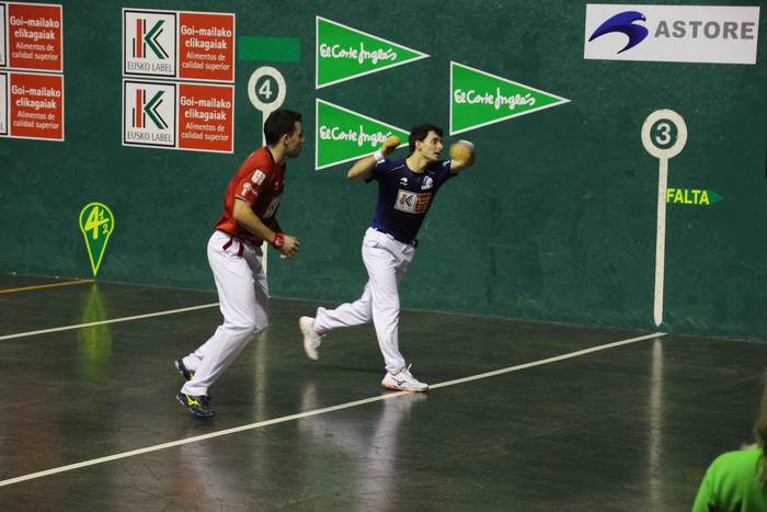 Bi maisu handi, katedralean 25 1571600502683