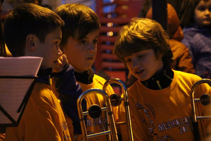 Xexili Eguna Loatzo musika e 16 1511373202764