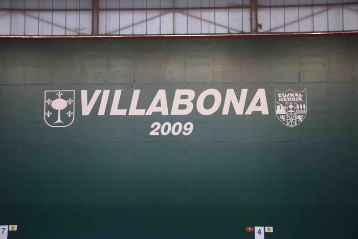 Behar Zana Bertso Pilota 75+ 2 1651349692476