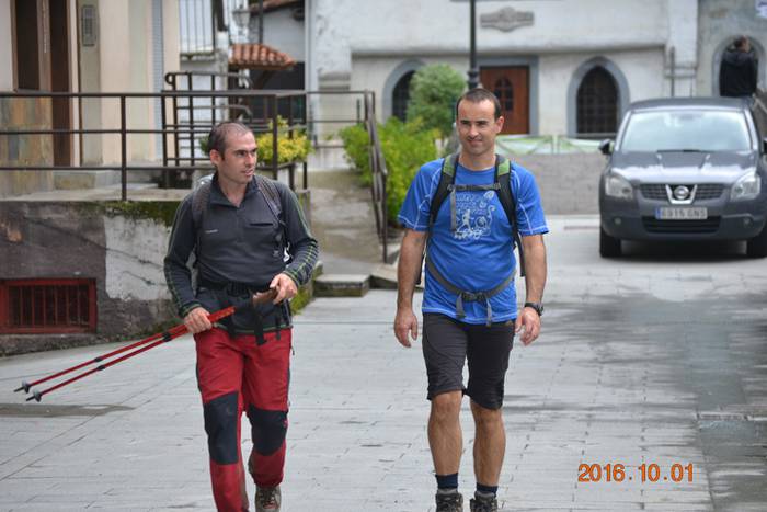 Elkartasuna, tontorretara 64 1475497198531