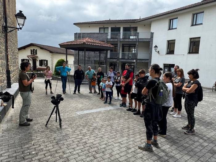 Baliarrain lurretik zerura ezagutzeko ekimena