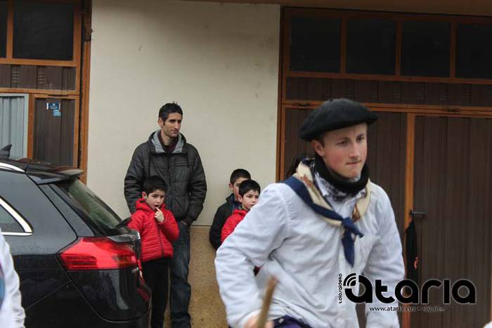 Talaiak tanten azpian ere da 32 1518354024461