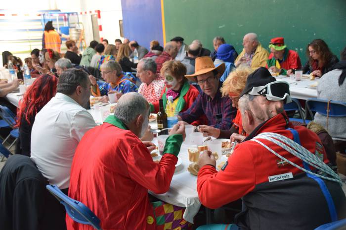 Tripa beteta, festan jarrait 27 1551022493100