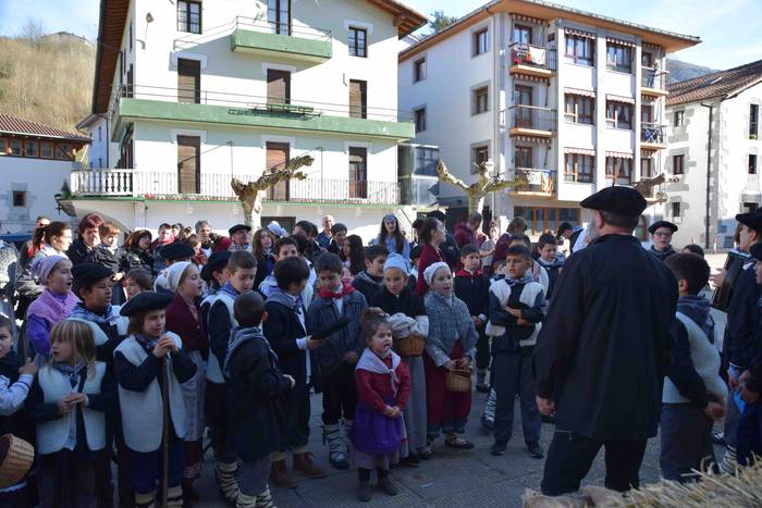 Gabon eguna Amezketan 2019 21 1577196349014