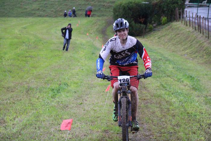 Lokaztuta Amasako XXIV. mendi duatloia 120 1477236251227