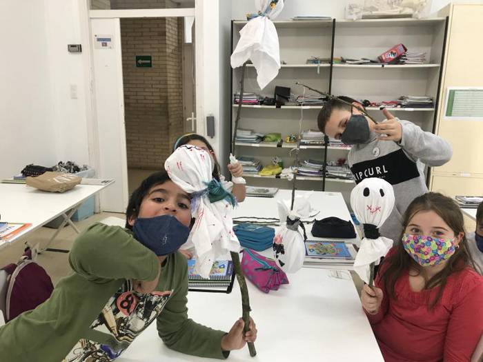 Gau beltza ospatu dute Anoet 2 1604309140648