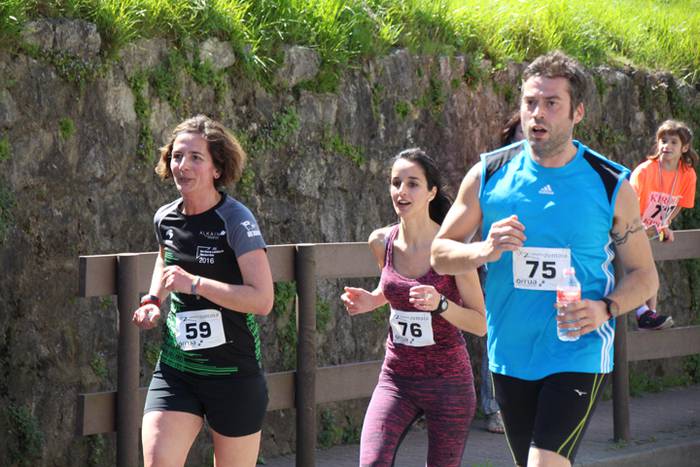 Haur, gazte eta heldu krosea 130 1491742529037