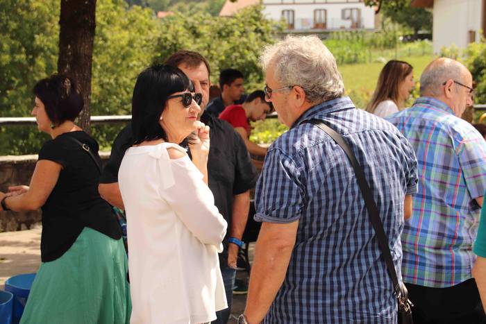 Aspertzeko betarik ez dago A 33 1564582425096