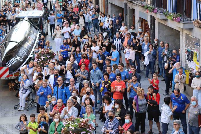 Tolosa urdinez jantzi da 15 1632073496034