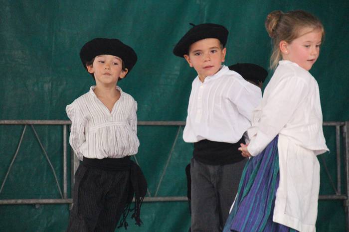 Dantzak bete du plaza 12 1473599774038