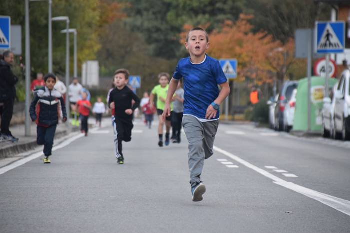 IKAZTEGIETAKO XVII. HERRI KR 9 1511032243838